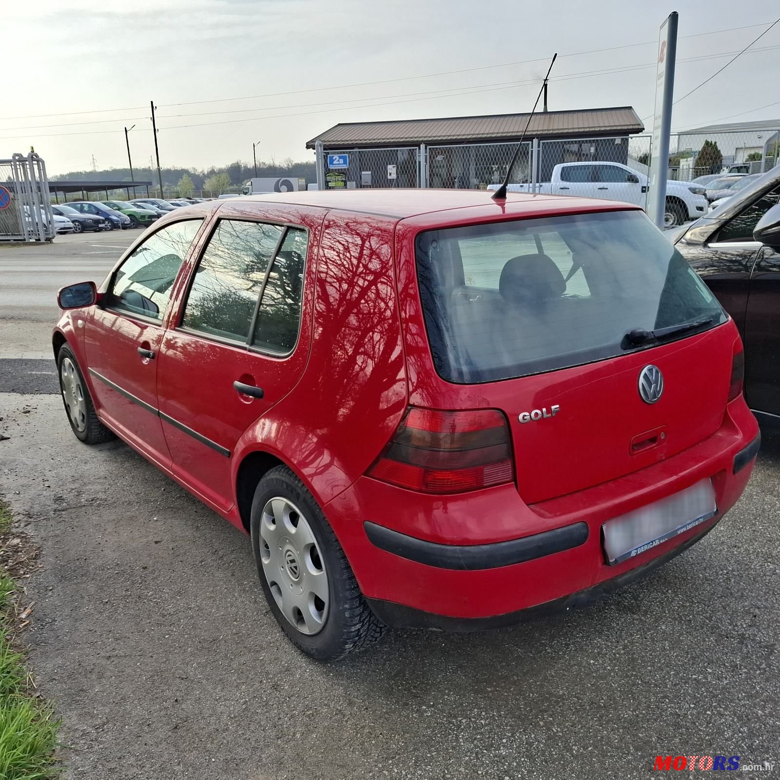 2002' Volkswagen Golf IV 1,4 photo #4