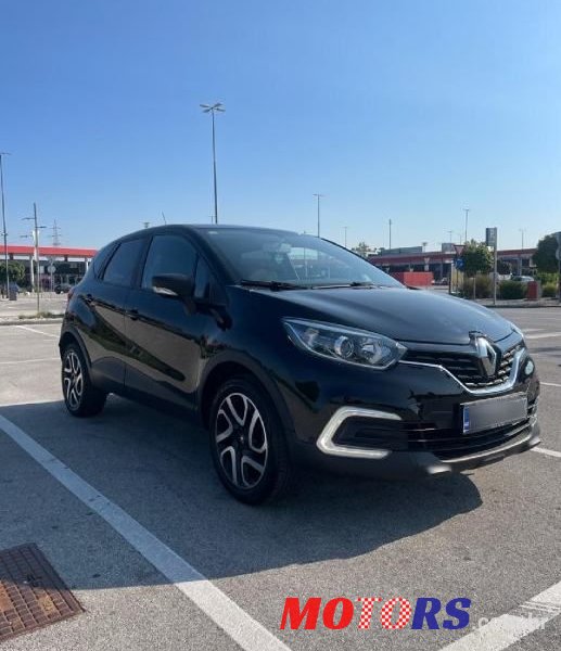 2019' Renault Captur Tce photo #6