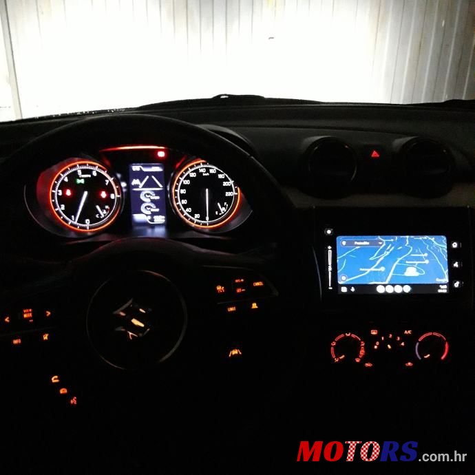 2021' Suzuki Swift 1.2 Hybrid Gl+ photo #6