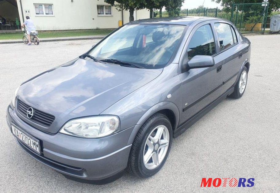2007' Opel Astra 1,7 Cdti photo #1