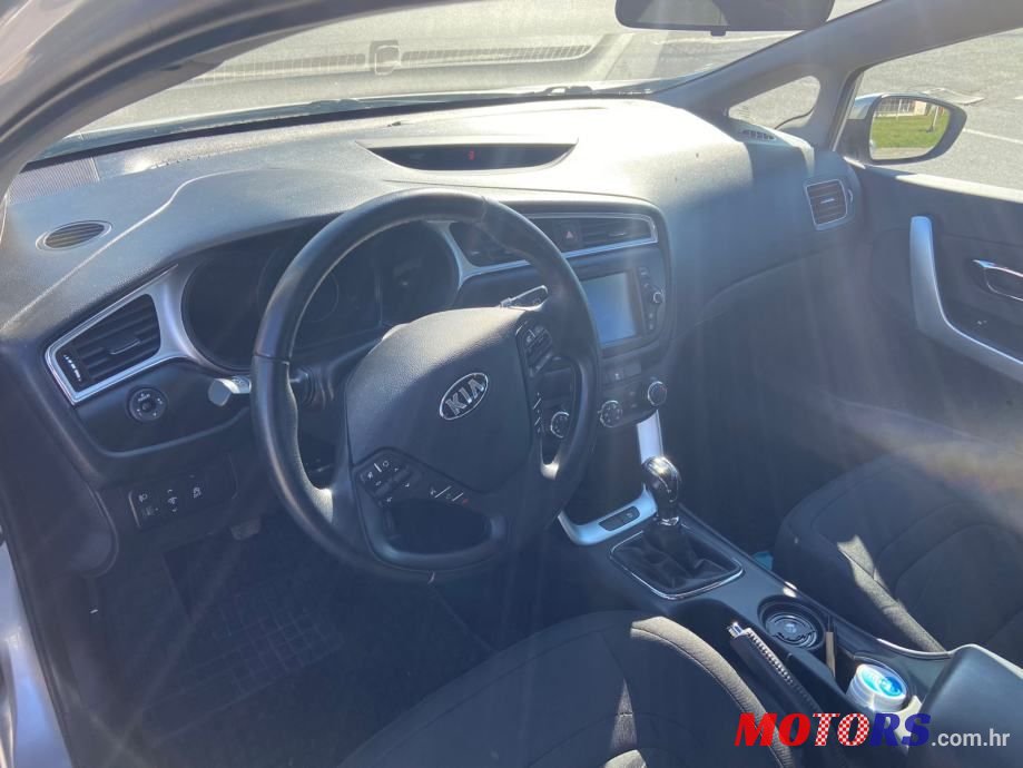 2018' Kia Ceed photo #5