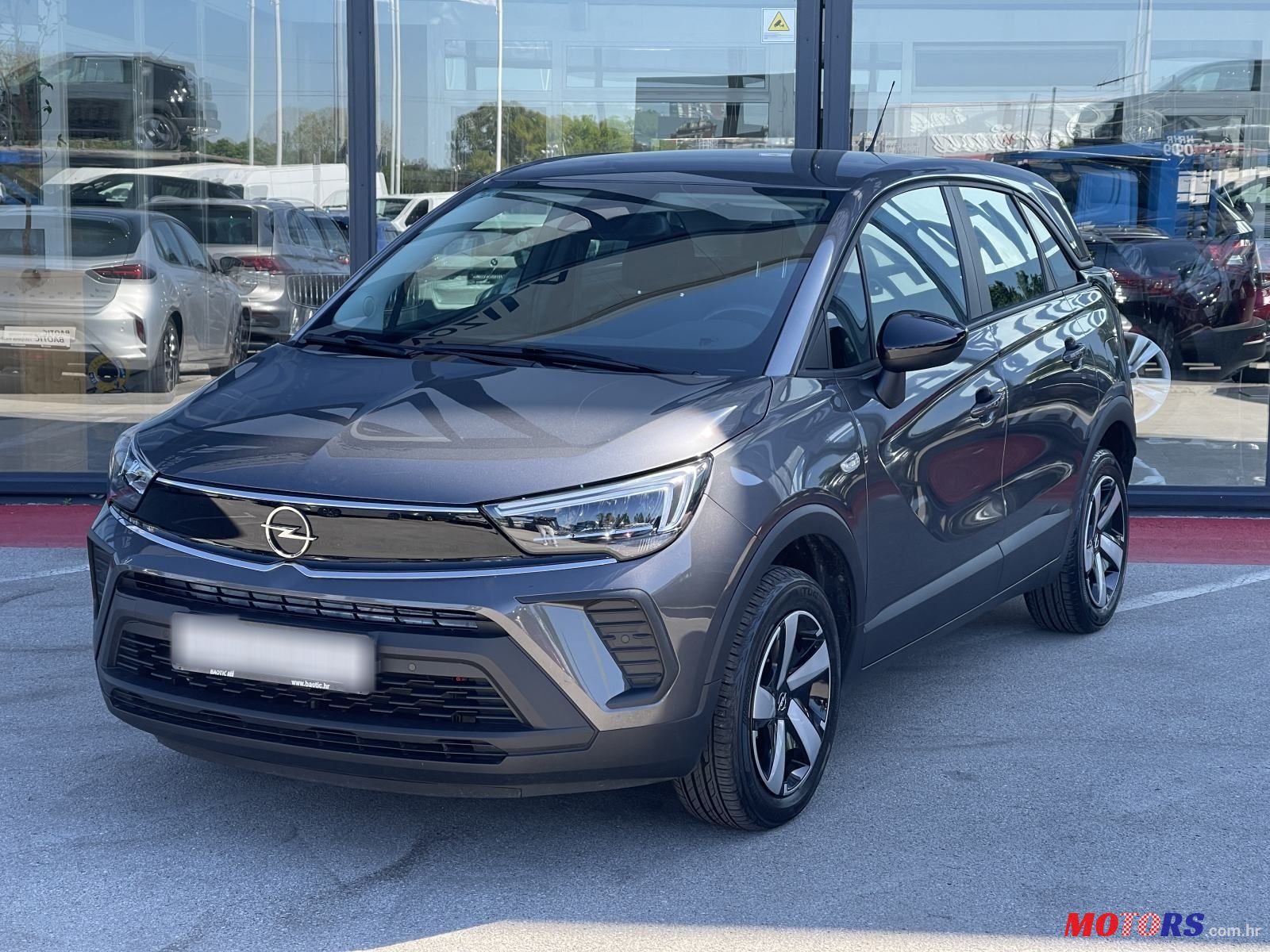 2024' Opel Crossland 1,2 Turbo photo #2