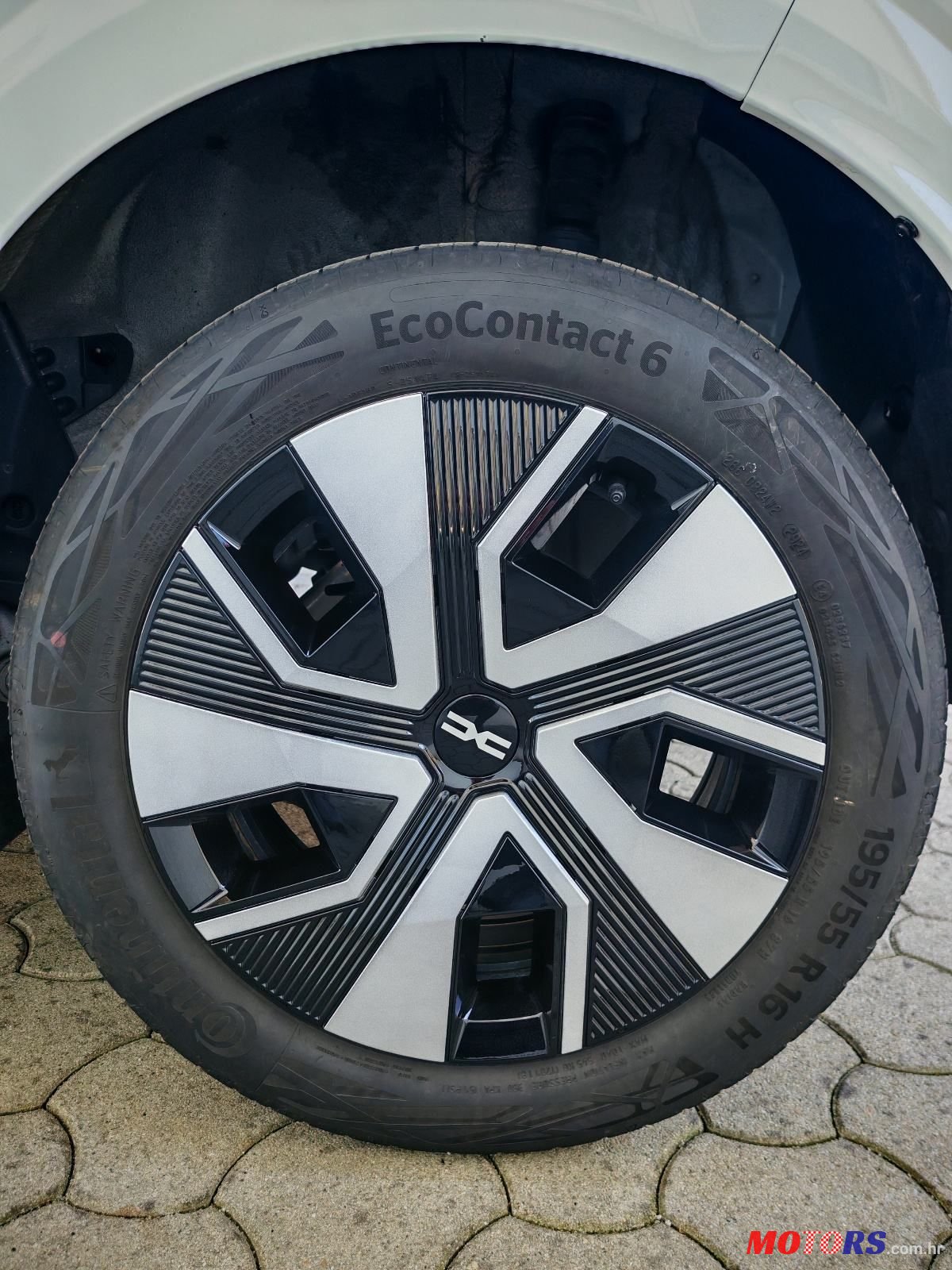 2024' Dacia Sandero 1.0 Tce photo #5