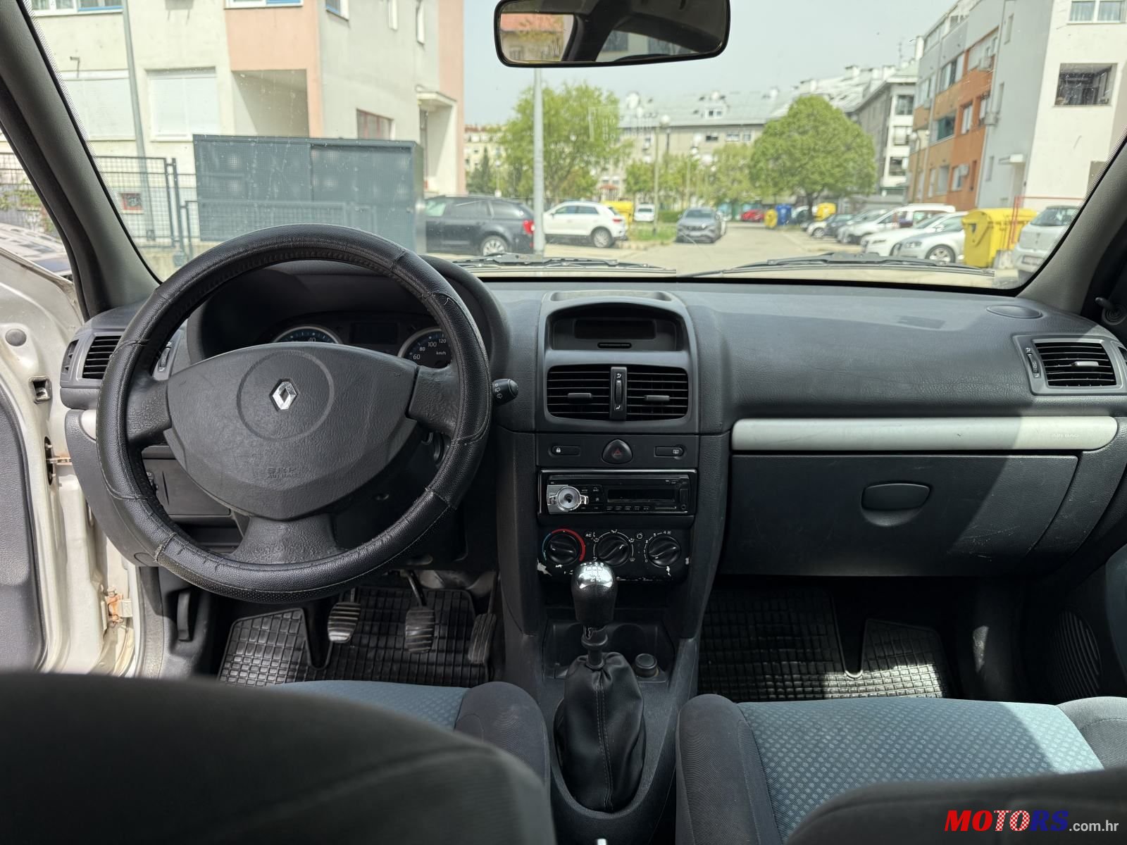 2005' Renault Clio 1,2 photo #5