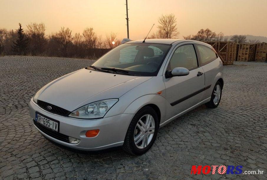 2002' Ford Focus 1,8 photo #1