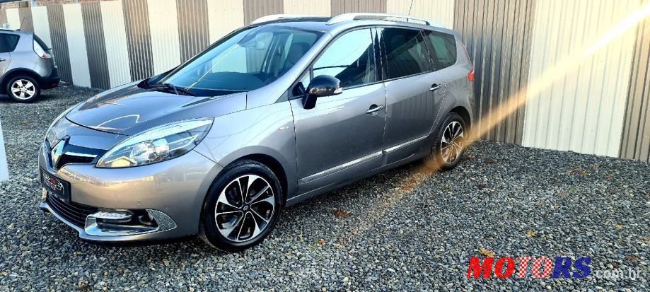 2015' Renault Grand Scenic photo #1