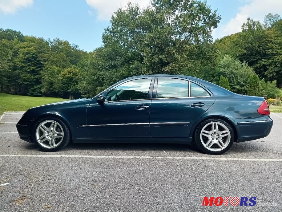 2004' Mercedes-Benz E-Klasa 320 Cdi Classic photo #3