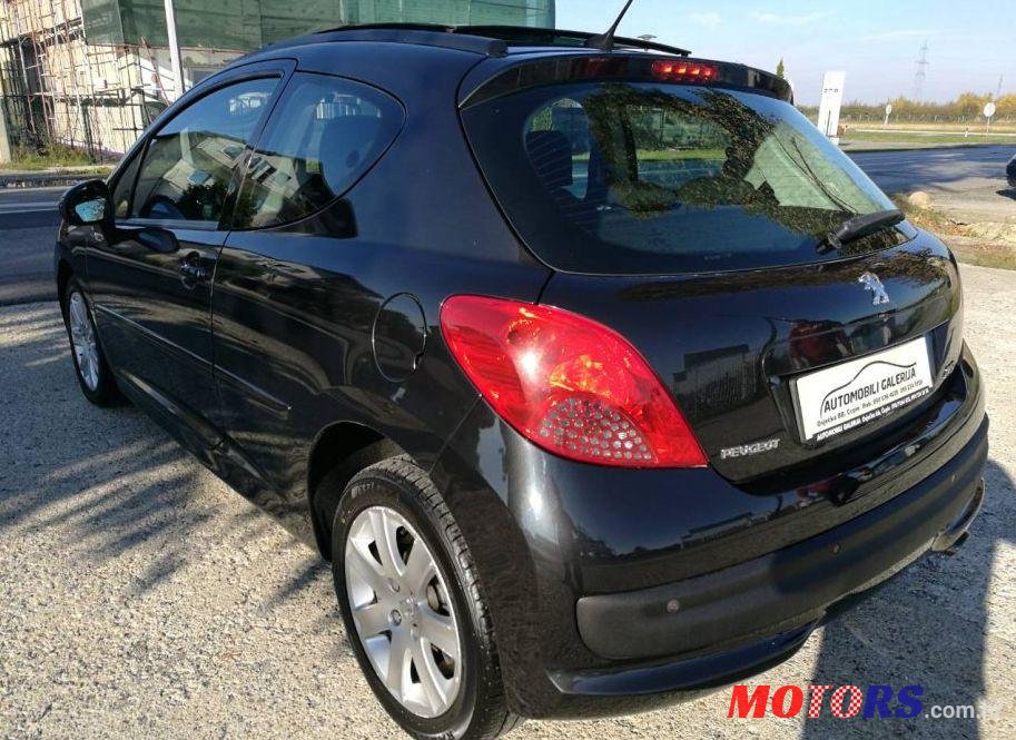 2007' Peugeot 207 1,6 Hdi photo #1