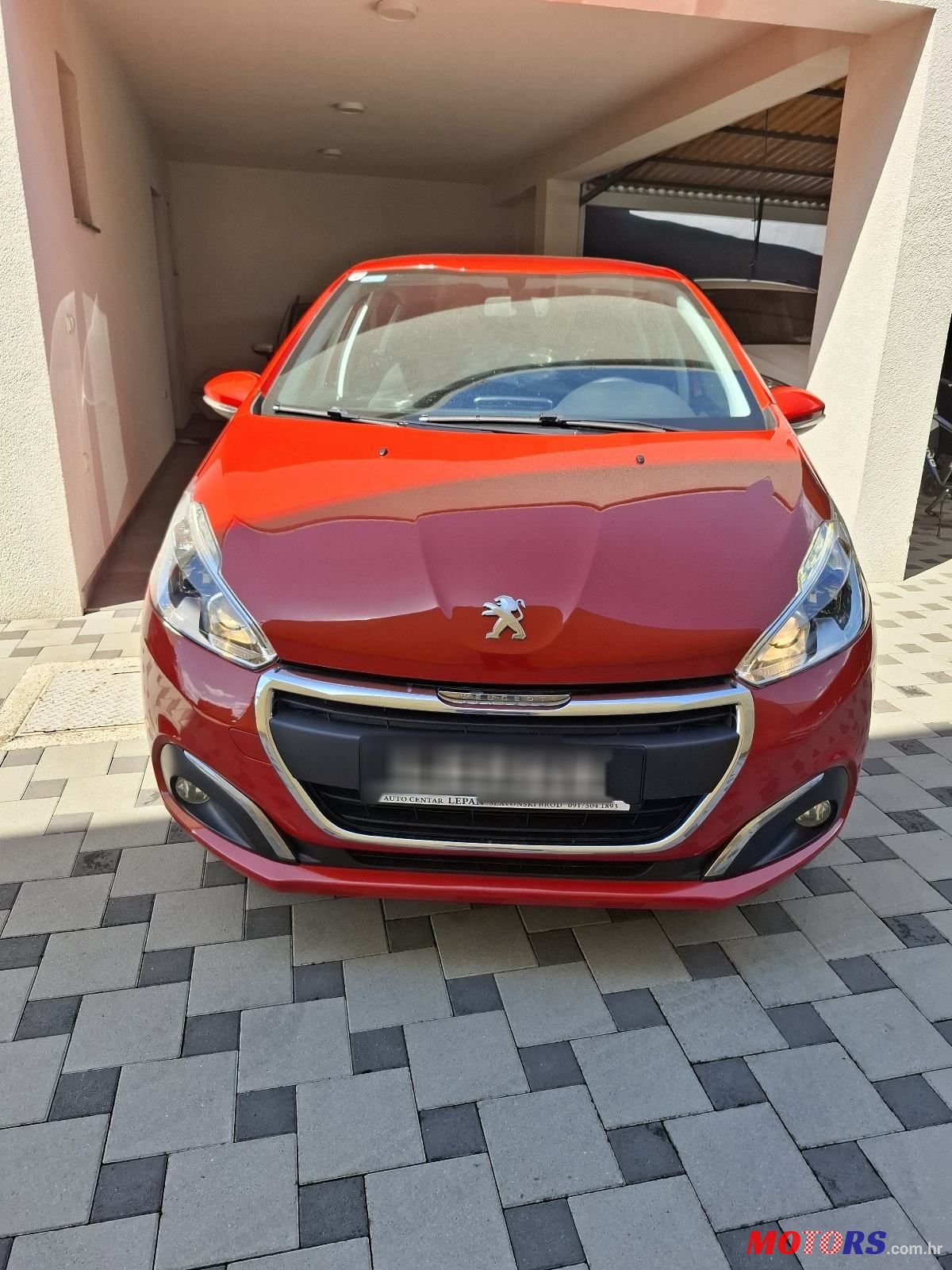 2016' Peugeot 208 1,2 Puretech photo #3