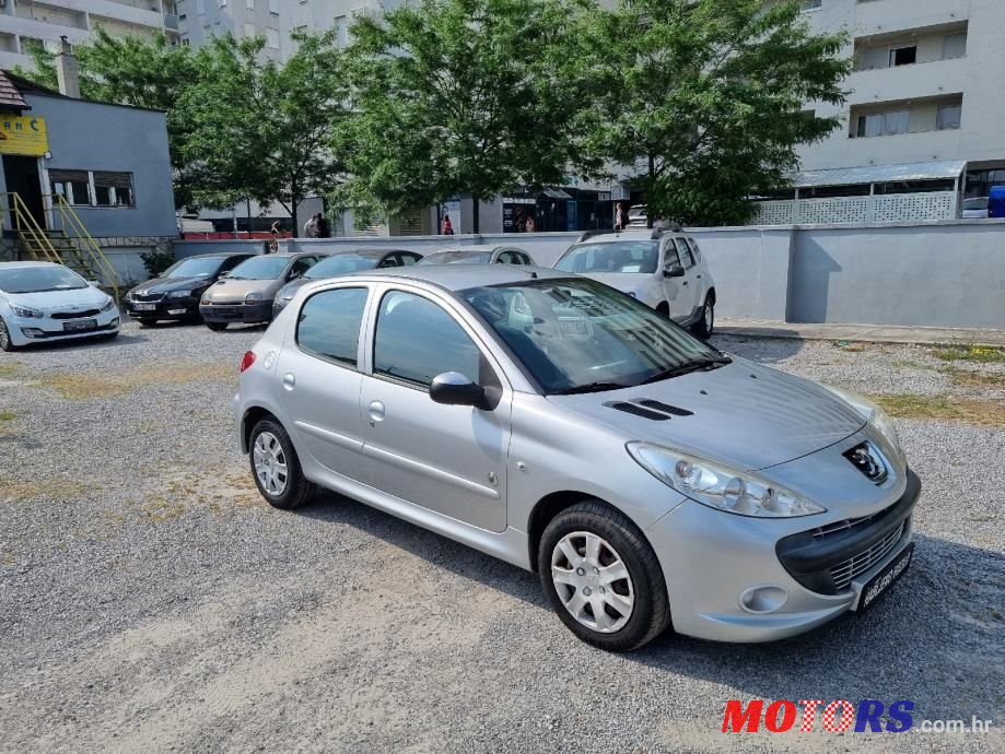 2012' Peugeot 206 1,4 Hdi photo #3