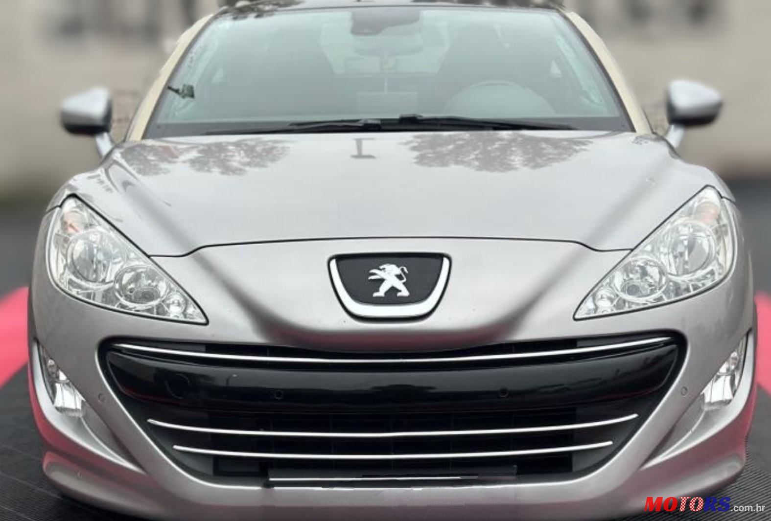 2011' Peugeot RCZ 2,0 Hdi photo #3