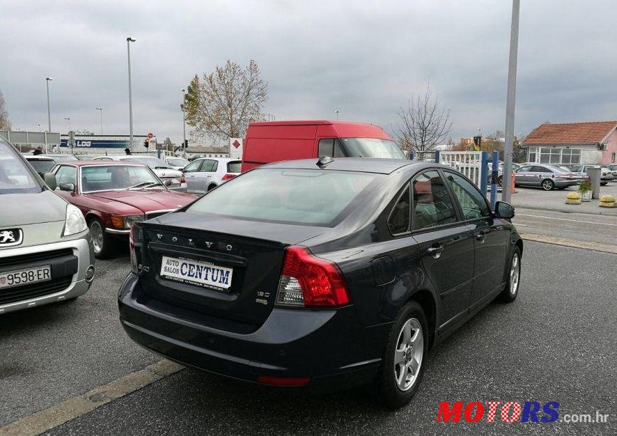 2010' Volvo S40 1,6 D photo #1