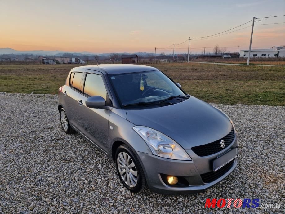 2011' Suzuki Swift 1,2 Gs Aac photo #3