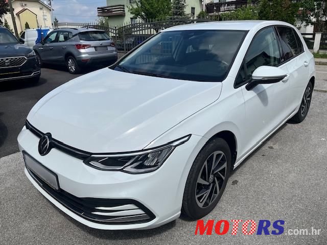 2022' Volkswagen Golf VIII 2,0 Tdi photo #1