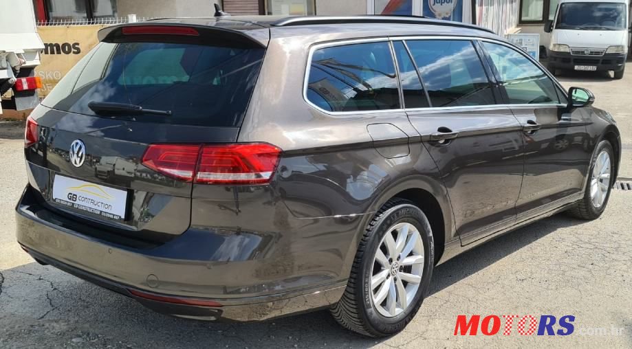 2018' Volkswagen Passat Variant photo #4