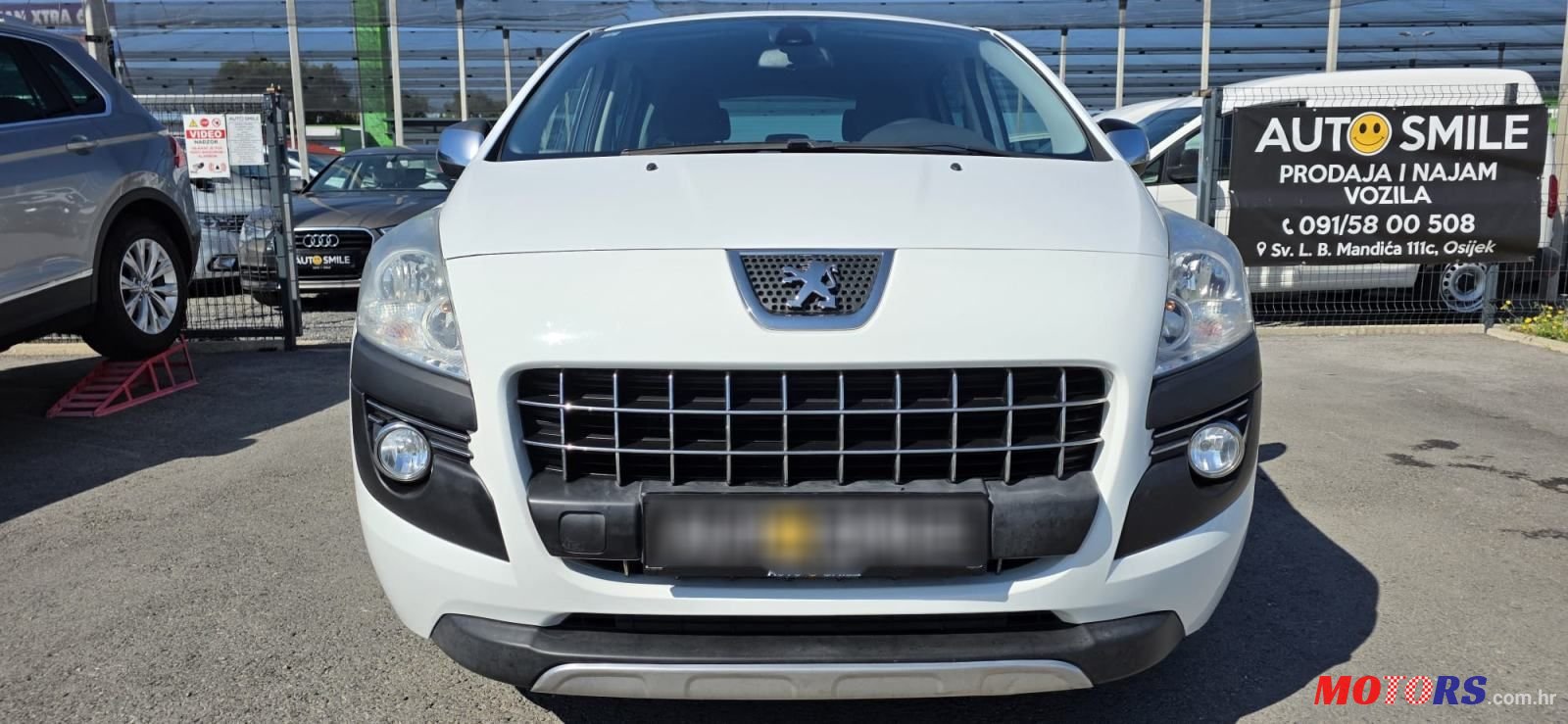 2013' Peugeot 3008 1,6 Hdi photo #3