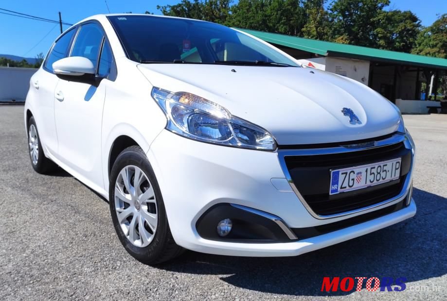 2017' Peugeot 208 photo #1