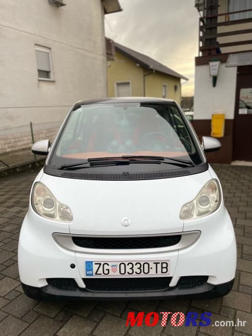 2008' Smart Fortwo photo #3