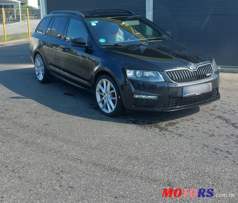 2015' Skoda Octavia Combi photo #1
