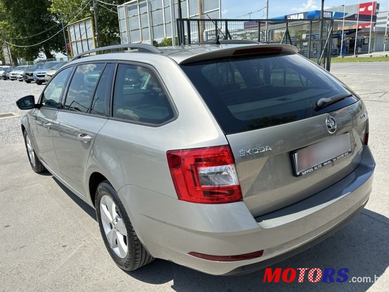 2019' Skoda Octavia Combi photo #4