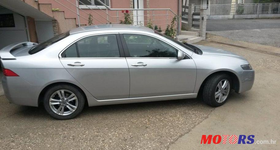 2004' Honda Accord 2,0 I Sport photo #2