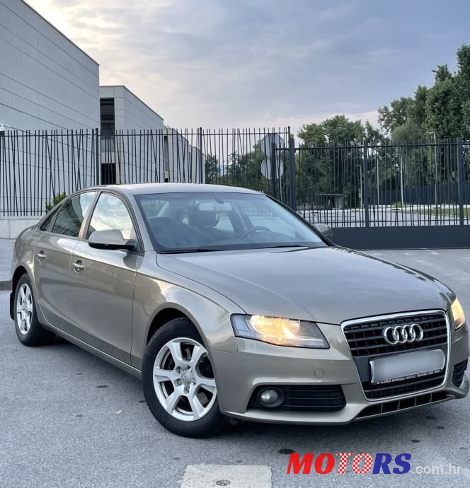 2010' Audi A4 photo #1