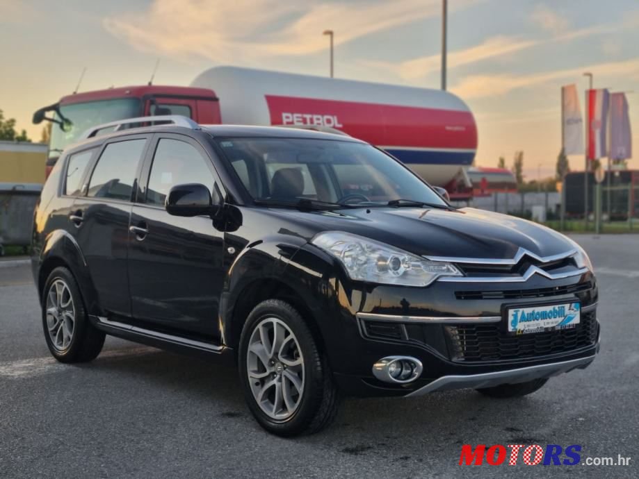 2009' Citroen C Crosser 2.4 photo #4