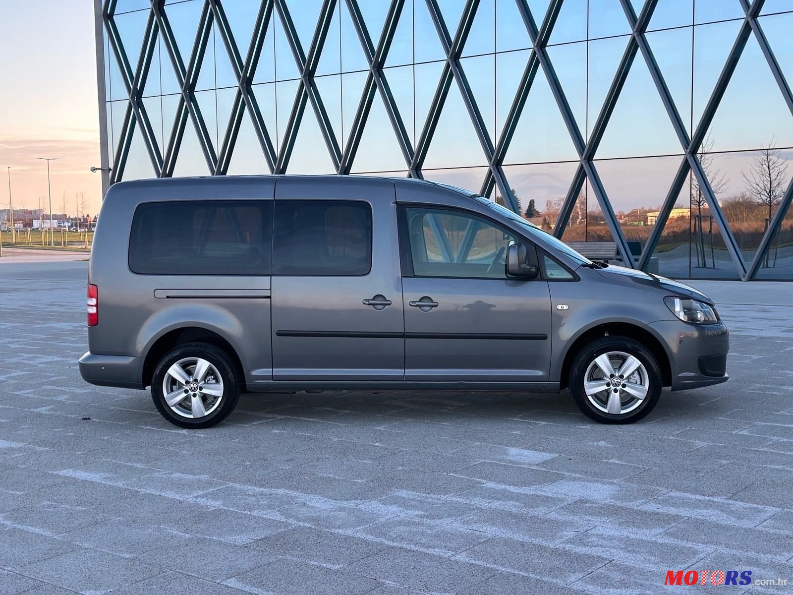 2013' Volkswagen Caddy 1,6 Tdi photo #4