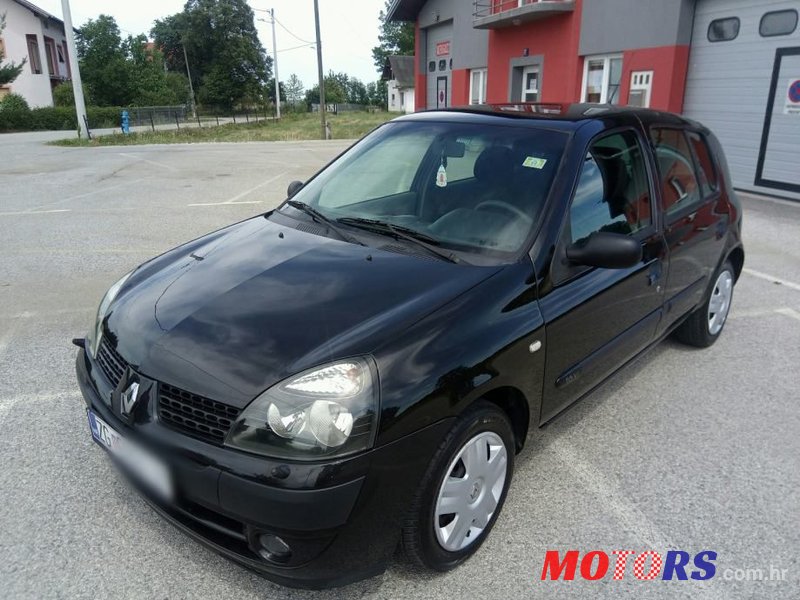 2003' Renault Clio 1,2 16V photo #1