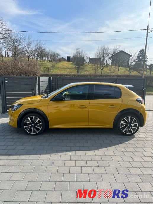 2020' Peugeot 208 photo #4