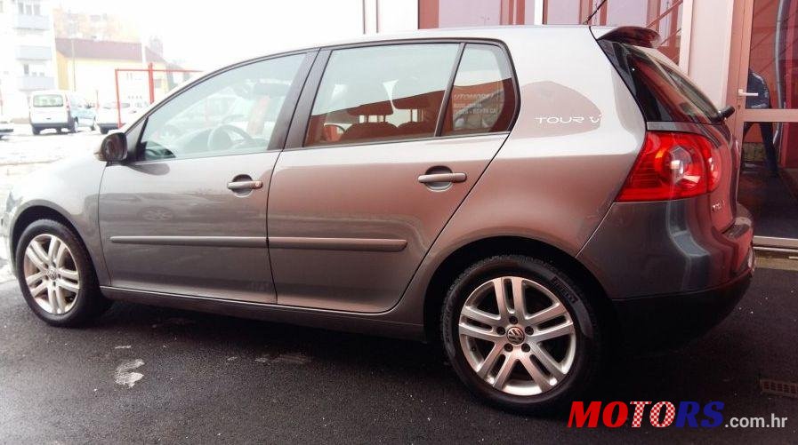 2007' Volkswagen Golf V 1,9 Tdi photo #2