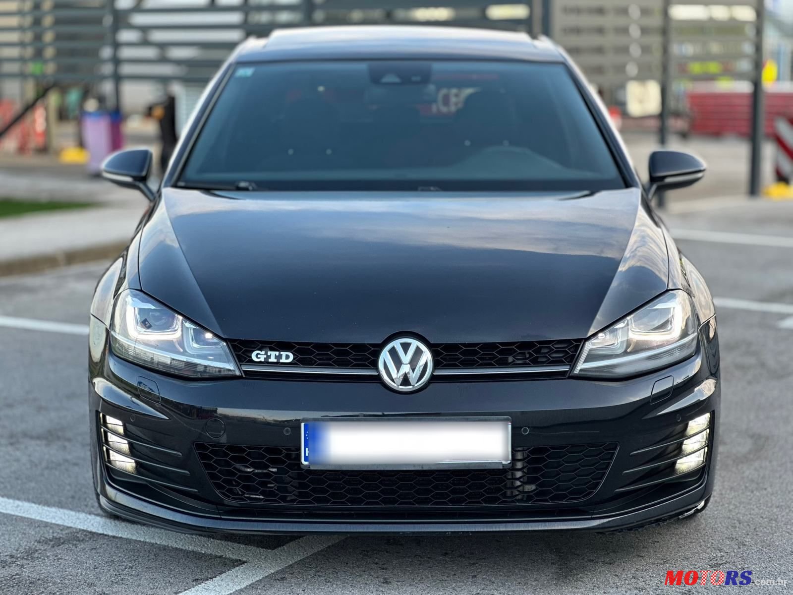 2011' Volkswagen Golf VII 2.0 Gtd photo #3