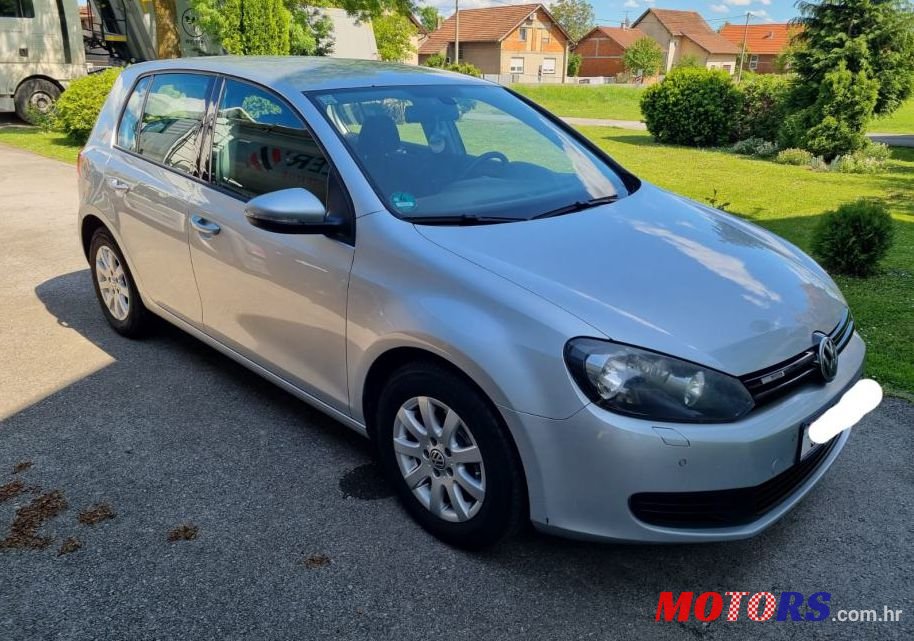 2012' Volkswagen Golf 6 1,6 Tdi photo #1