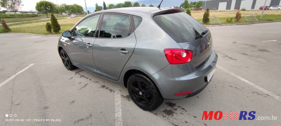 2013' SEAT Ibiza 1,6 Tdi photo #3