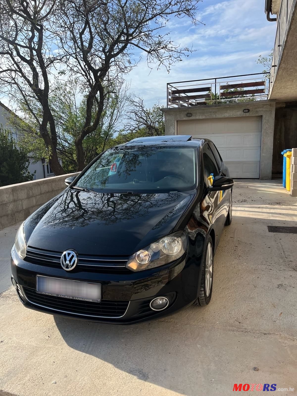 2010' Volkswagen Golf VI 2,0 Tdi photo #1