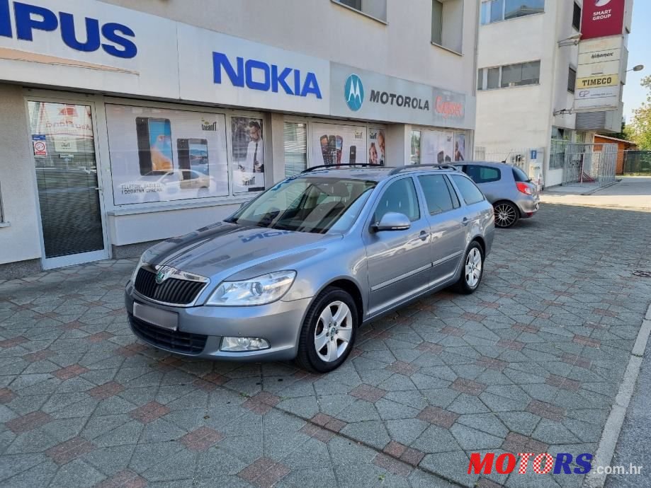 2013' Skoda Octavia Combi photo #1