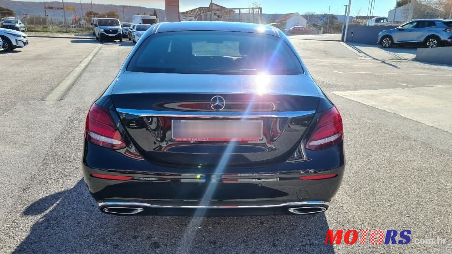 2017' Mercedes-Benz E-Klasa 220 D photo #6