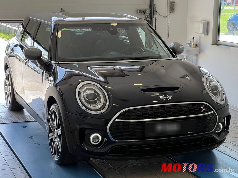 2019' MINI Clubman Cooper Sd photo #1