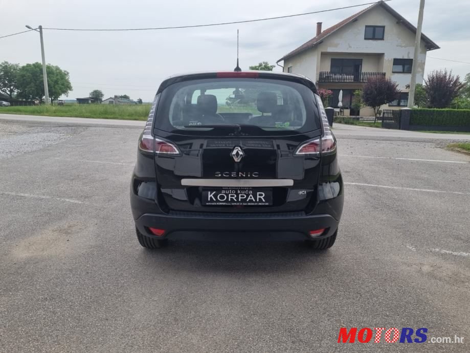 2014' Renault Scenic photo #6