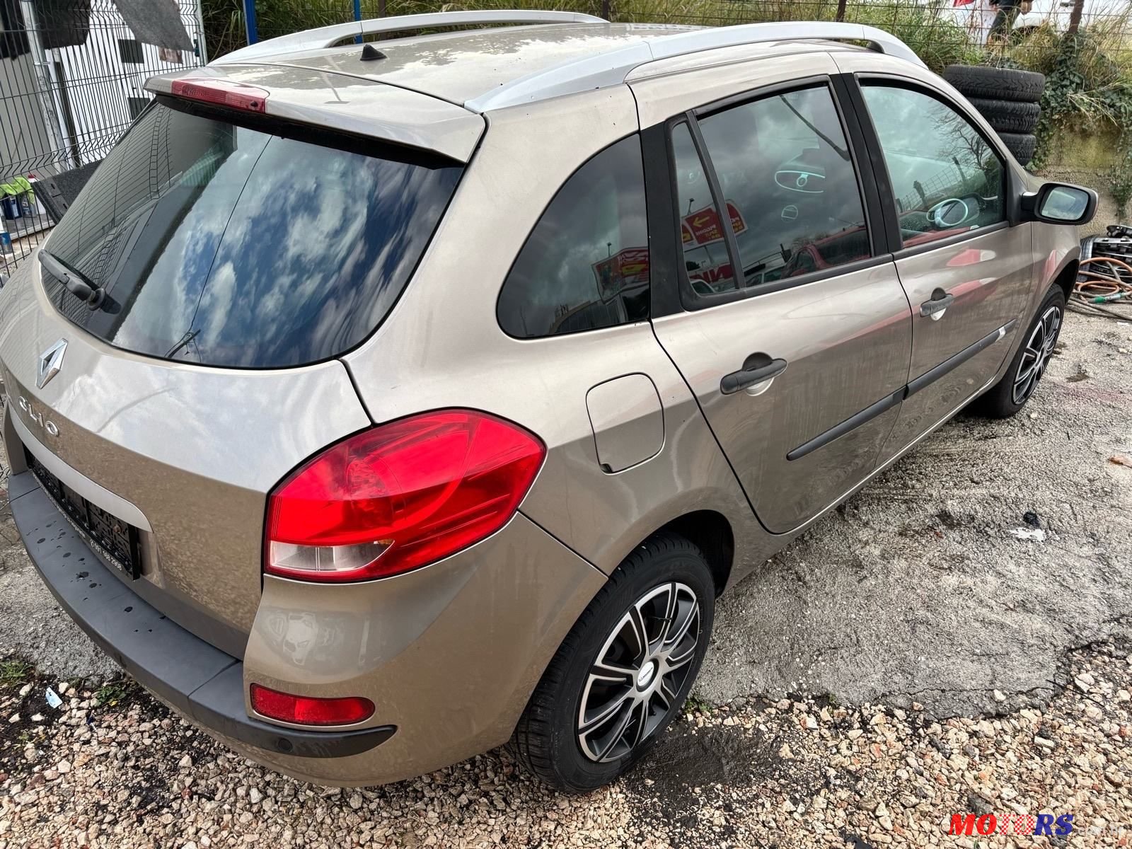 2009' Renault Clio 1,2 photo #3