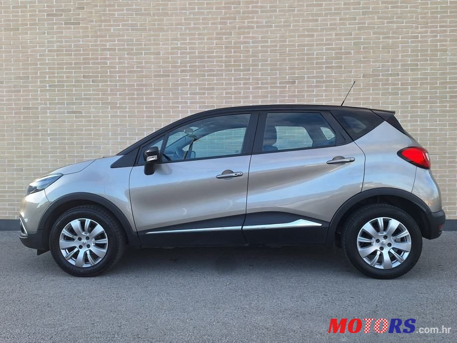 2016' Renault Captur Tce 90 photo #5