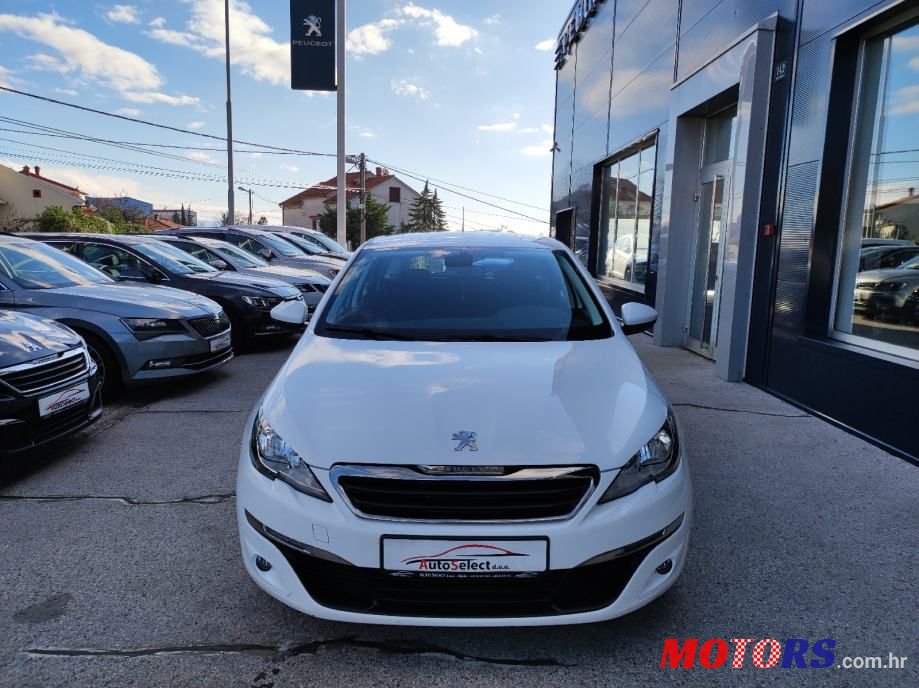 2017' Peugeot 308 Sw photo #3