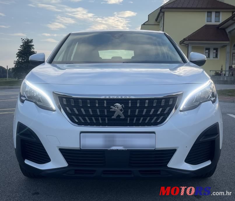 2018' Peugeot 3008 1,2 Puretech photo #1