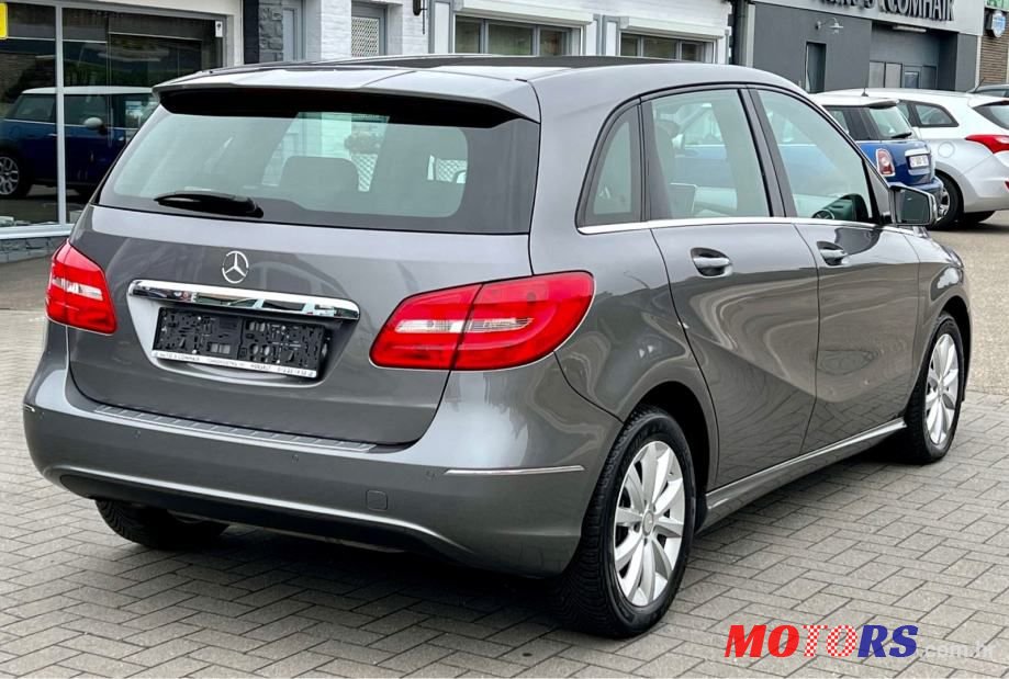 2014' Mercedes-Benz B-Klasa 180 Cdi photo #5