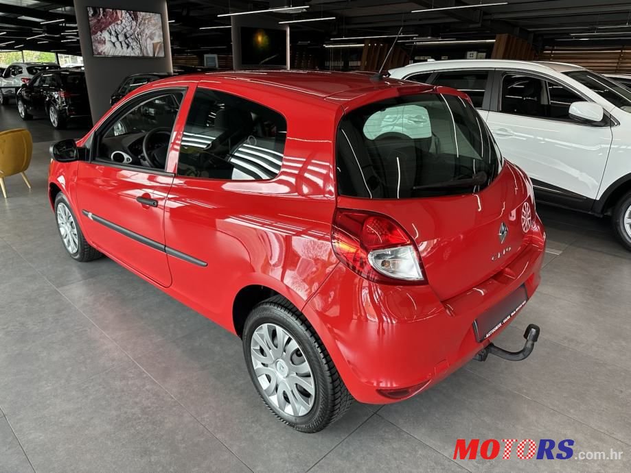 2012' Renault Clio 1,2 16V photo #4