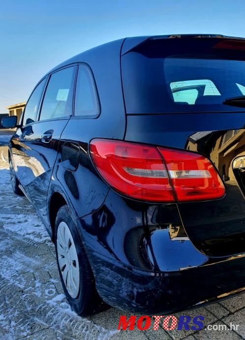 2013' Mercedes-Benz B-Klasa 180 Cdi photo #4