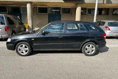 2000' Mazda 323 F 1,8 I Te
