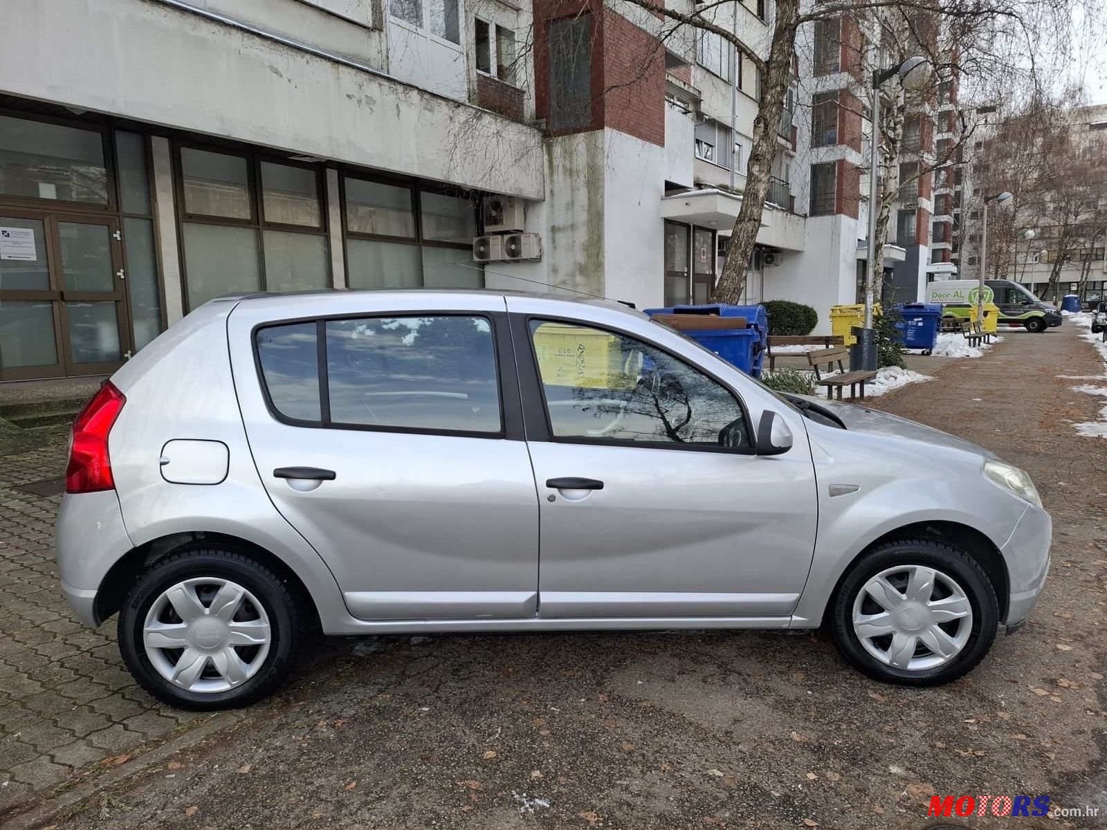 2009' Dacia Sandero 1,6 photo #3