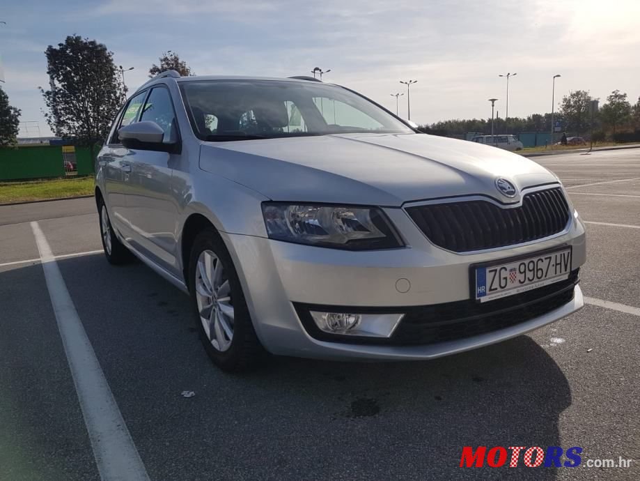 2017' Skoda Octavia Combi photo #1