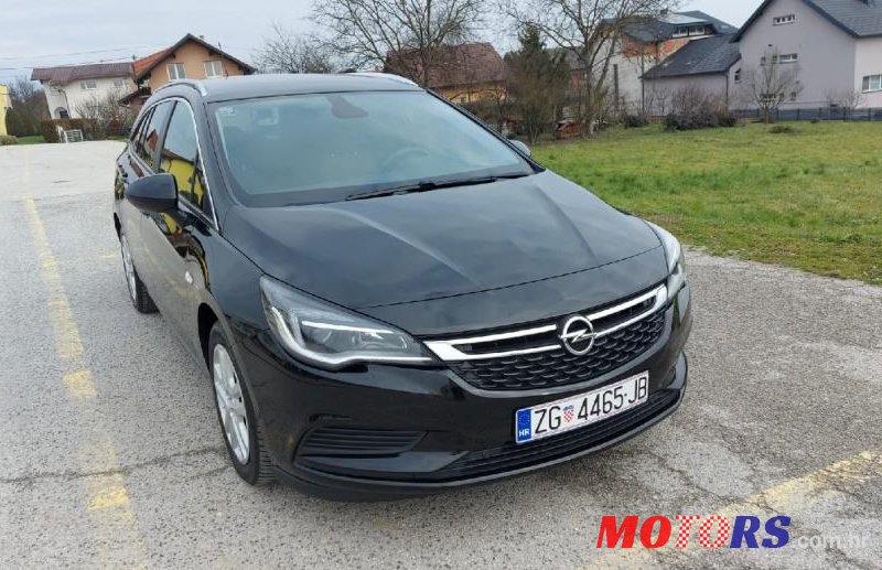 2019' Opel Astra Karavan photo #1